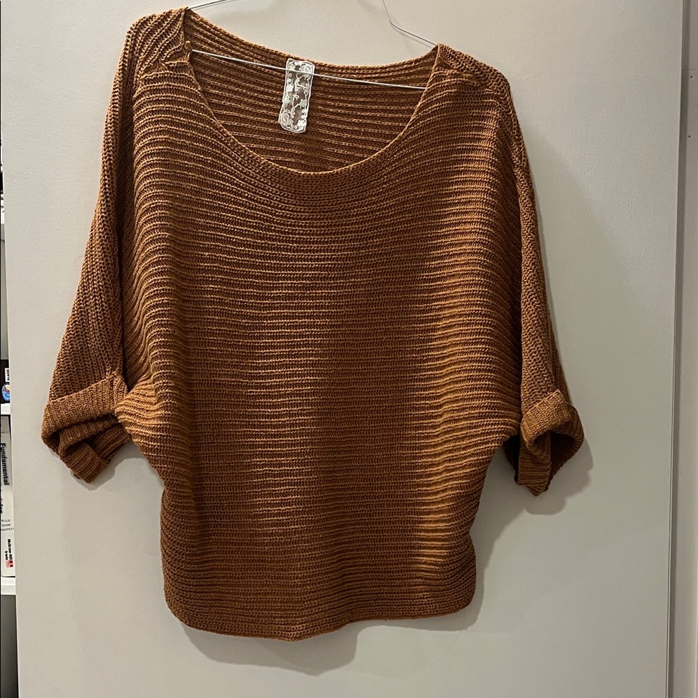 Sadie & Sage Scoop Neck Sweater